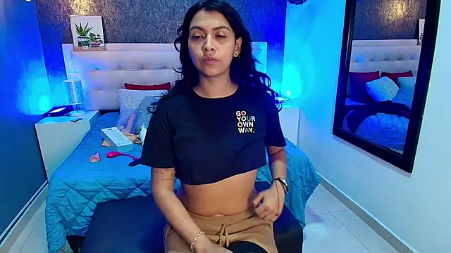 gabriela cortez online show from 02/24/25, 09:09