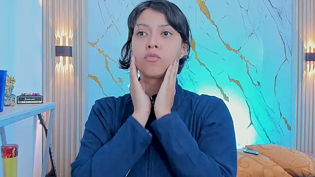 Snapshot of gabriela_cortez chatting on 01/16/26, 12:42 gabriela cortez online show from 01/16/26, 12:42