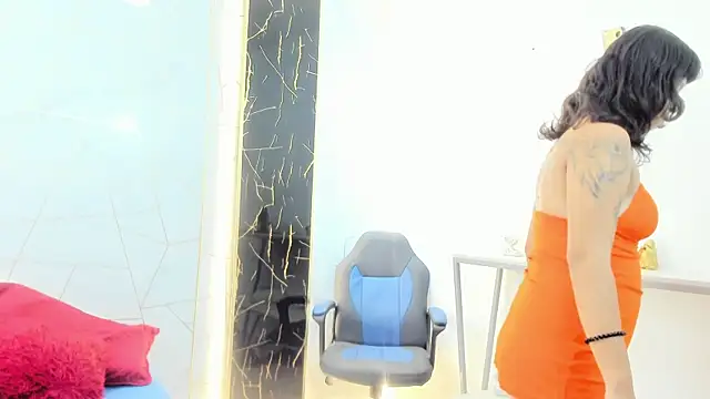 Snapshot of gabriela_cortez chatting on 02/26/26, 01:59 gabriela cortez online show from 02/26/26, 01:59