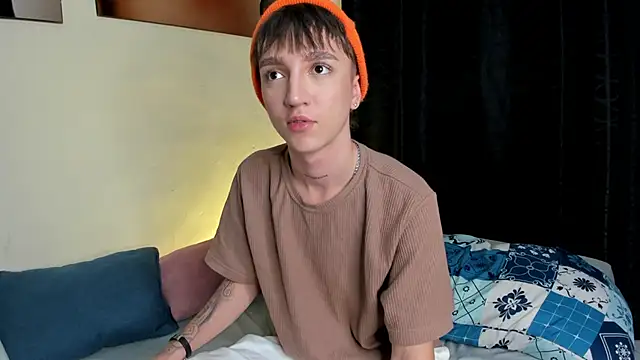 Snapshot of jeremy_salvatore chatting on 01/16/25, 06:35 jeremy salvatore online show from 01/16/25, 06:35