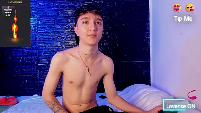 Snapshot of jeremy_salvatore chatting on 03/18/25, 06:25 jeremy salvatore online show from 03/18/25, 06:25