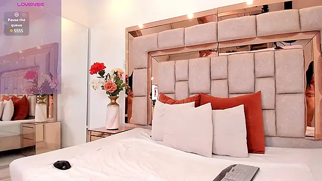 Snapshot of alexa_morrisonn chatting on 01/30/25, 05:17 alexa morrisonn online show from 01/30/25, 05:17