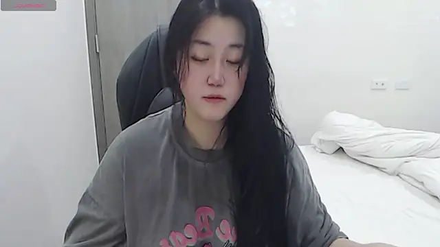 minnie9009 online show from 02/28/25, 01:36