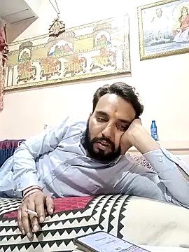 Rajasthani-boy online show from 03/01/25, 02:34