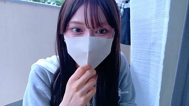 Snapshot of riken_jp chatting on 10/05/25, 12:42 riken jp online show from 10/05/25, 12:42