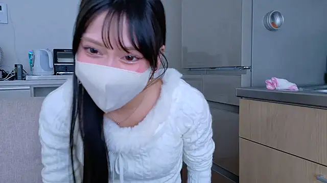 Snapshot of riken_jp chatting on 10/26/25, 01:11 riken jp online show from 10/26/25, 01:11