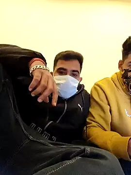 13lusty online show from 02/01/25, 05:49