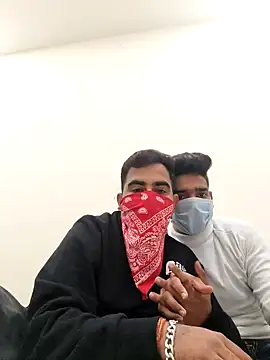 13lusty online show from 02/03/25, 10:03