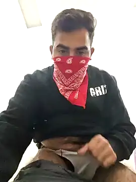 13lusty online show from 02/04/25, 09:49