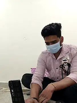 13lusty online show from 02/05/25, 09:36