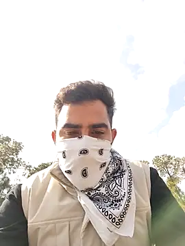 13lusty online show from 02/21/25, 07:45