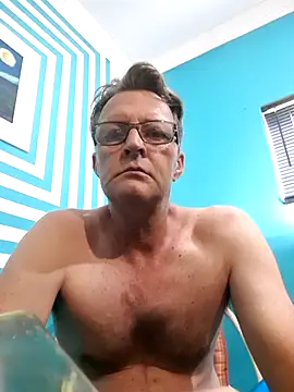 itsmeyes69 online show from 01/09/25, 09:27