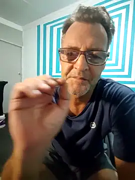 itsmeyes69 online show from 03/06/25, 10:26