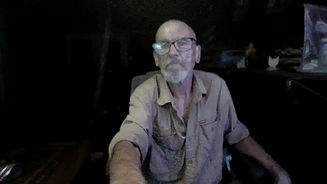 Snapshot of Aldick68 chatting on 05/28/26, 08:44 Aldick68 online show from 05/28/26, 08:44