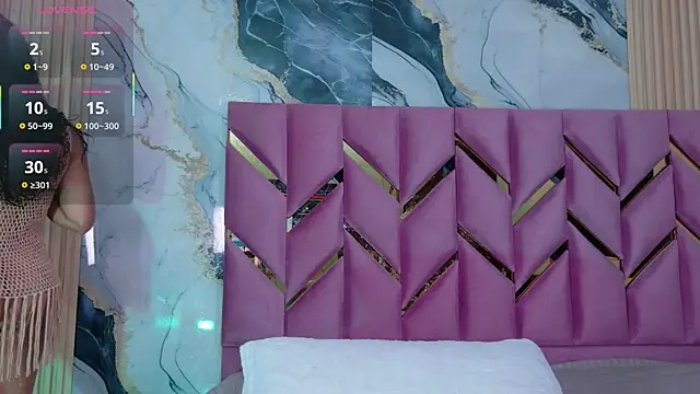 Snapshot of hotiergirl chatting on 01/08/26, 12:07 hotiergirl online show from 01/08/26, 12:07