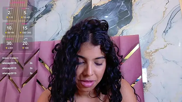 Snapshot of hotiergirl chatting on 02/11/26, 04:34 hotiergirl online show from 02/11/26, 04:34