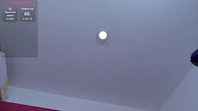 Snapshot of hotiergirl chatting on 02/27/26, 12:16 hotiergirl online show from 02/27/26, 12:16