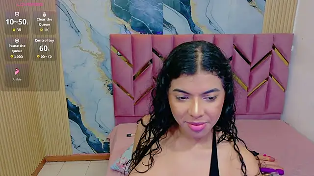 hotiergirl online show from 05/18/26, 12:00