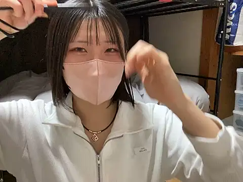 Snapshot of sakuchaaa_2525 chatting on 01/31/25, 02:39 sakuchaaa 2525 online show from 01/31/25, 02:39