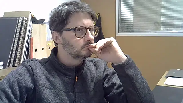 Cellino4 online show from 02/06/25, 04:47