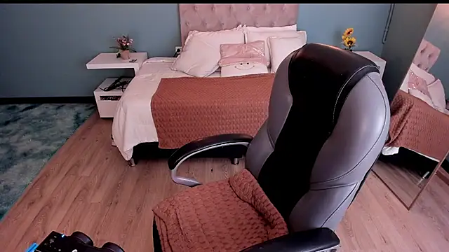 Snapshot of _Daniela_hot_1 chatting on 11/19/25, 03:50 Daniela hot 1 online show from 11/19/25, 03:50