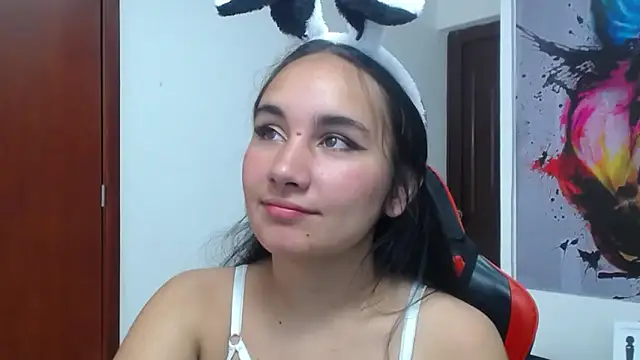 Maylin horny19 online show from 02/08/26, 07:17