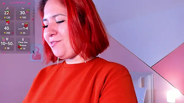 Snapshot of zoes_milee chatting on 02/13/25, 11:28 zoes milee online show from 02/13/25, 11:28