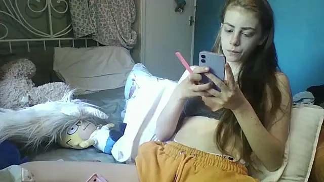 VioletxBlue online show from 05/25/26, 09:59