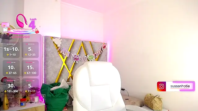 SussanHottye1  online show from 11/22/25, 10:14