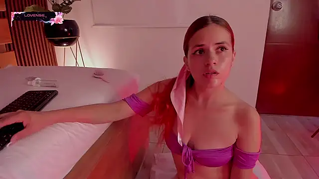 alliss ginger  online show from 01/17/26, 07:50