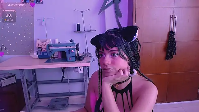 Mattilda 18 online show from 10/09/25, 06:50