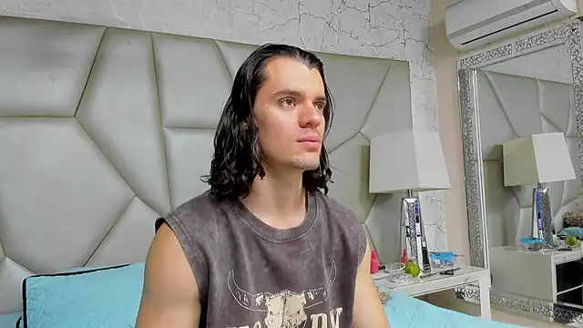 maxi styles online show from 02/24/26, 08:51