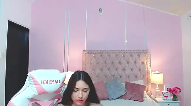 NoaLuxury online show from 02/23/25, 02:51