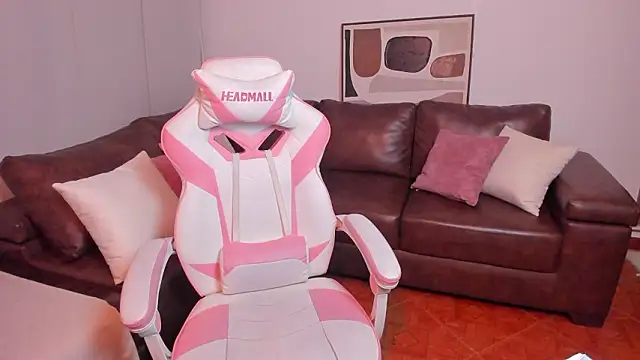 NoaLuxury online show from 02/10/26, 07:18