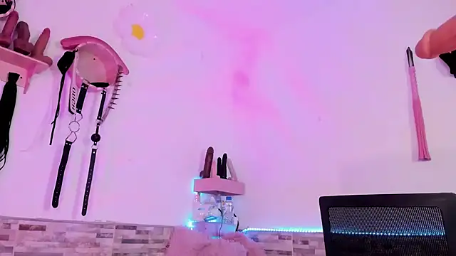 Snapshot of amyswallow7 chatting on 02/03/26, 06:40 amyswallow7 online show from 02/03/26, 06:40