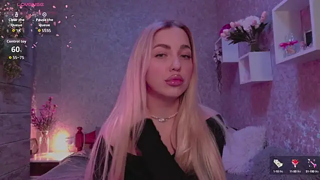 Mika Rayy online show from 10/16/25, 07:26