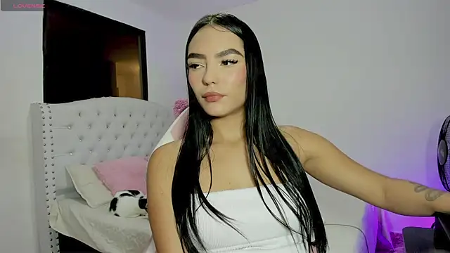 Alana ponsee online show from 11/18/25, 02:28