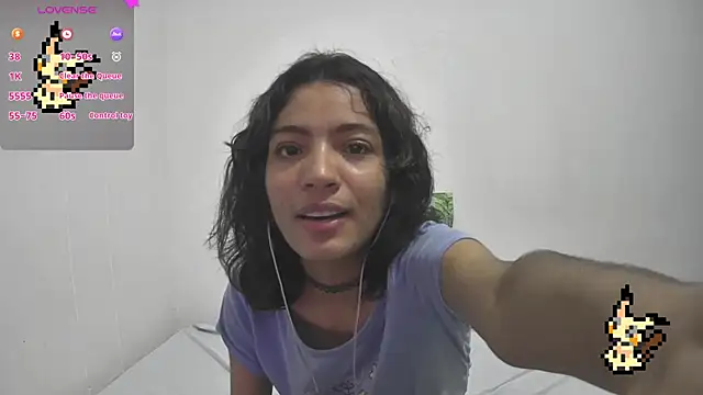 Snapshot of Lovelyamyy chatting on 01/29/25, 05:19 Lovelyamyy online show from 01/29/25, 05:19