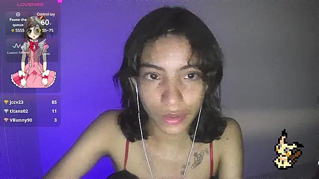 Snapshot of Lovelyamyy chatting on 02/12/25, 11:29 Lovelyamyy online show from 02/12/25, 11:29