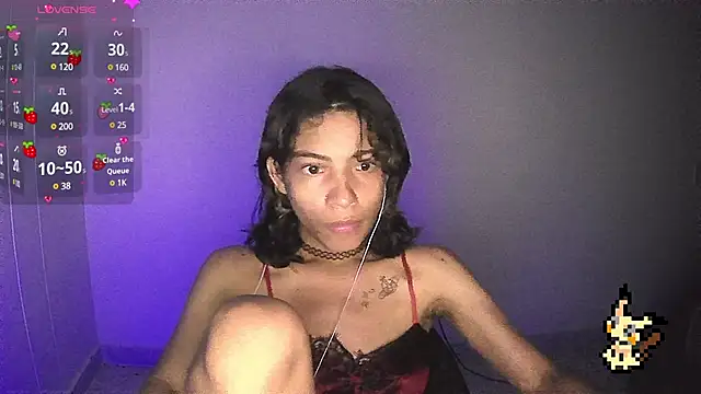 Snapshot of Lovelyamyy chatting on 02/13/25, 07:56 Lovelyamyy online show from 02/13/25, 07:56