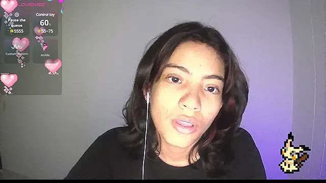 Snapshot of Lovelyamyy chatting on 02/19/25, 05:16 Lovelyamyy online show from 02/19/25, 05:16