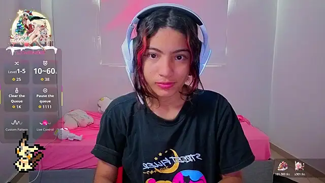 Snapshot of Lovelyamyy chatting on 12/04/25, 08:17 Lovelyamyy online show from 12/04/25, 08:17