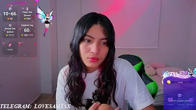 Snapshot of Lovelyamyy chatting on 04/21/26, 02:51 Lovelyamyy online show from 04/21/26, 02:51