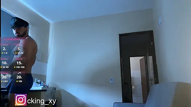 Lucasfit24 online show from 10/13/25, 03:45