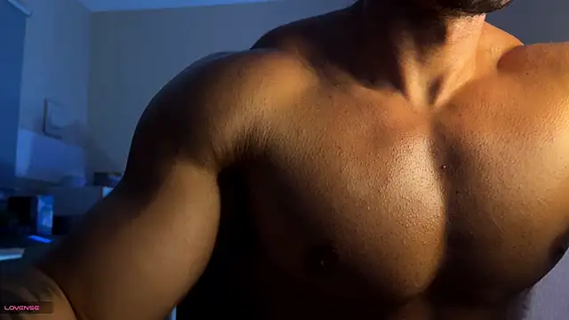 Lucasfit24 online show from 05/04/26, 03:13