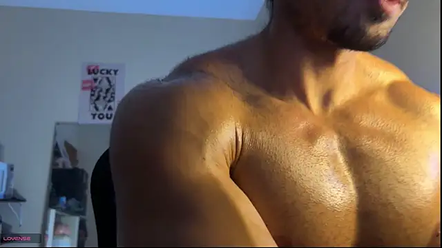 Lucasfit24 online show from 05/18/26, 03:13