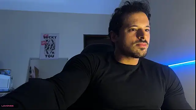 Lucasfit24 online show from 05/19/26, 01:56