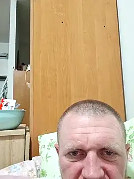 RUUsslan1203 online show from 04/18/26, 12:58