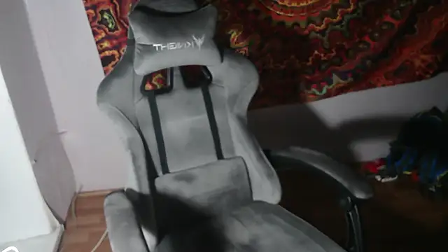 johnny positive online show from 10/31/25, 03:57