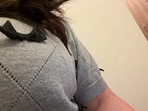 Snapshot of Atashi_Hcup chatting on 11/05/25, 03:12 Atashi Hcup online show from 11/05/25, 03:12